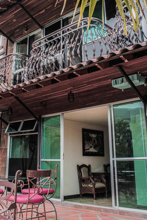 Caldas Hotel Plaza Garibaldi מראה חיצוני תמונה