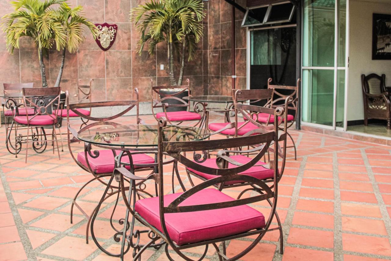 Caldas Hotel Plaza Garibaldi מראה חיצוני תמונה