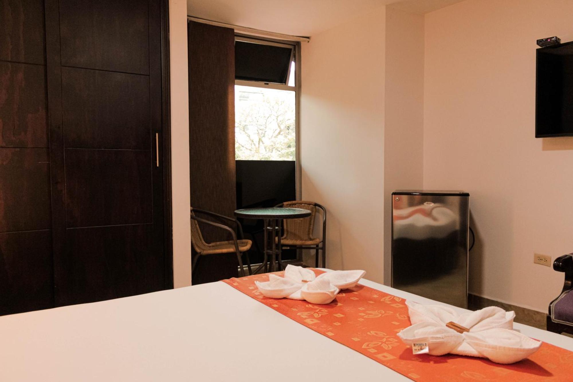 Caldas Hotel Plaza Garibaldi מראה חיצוני תמונה