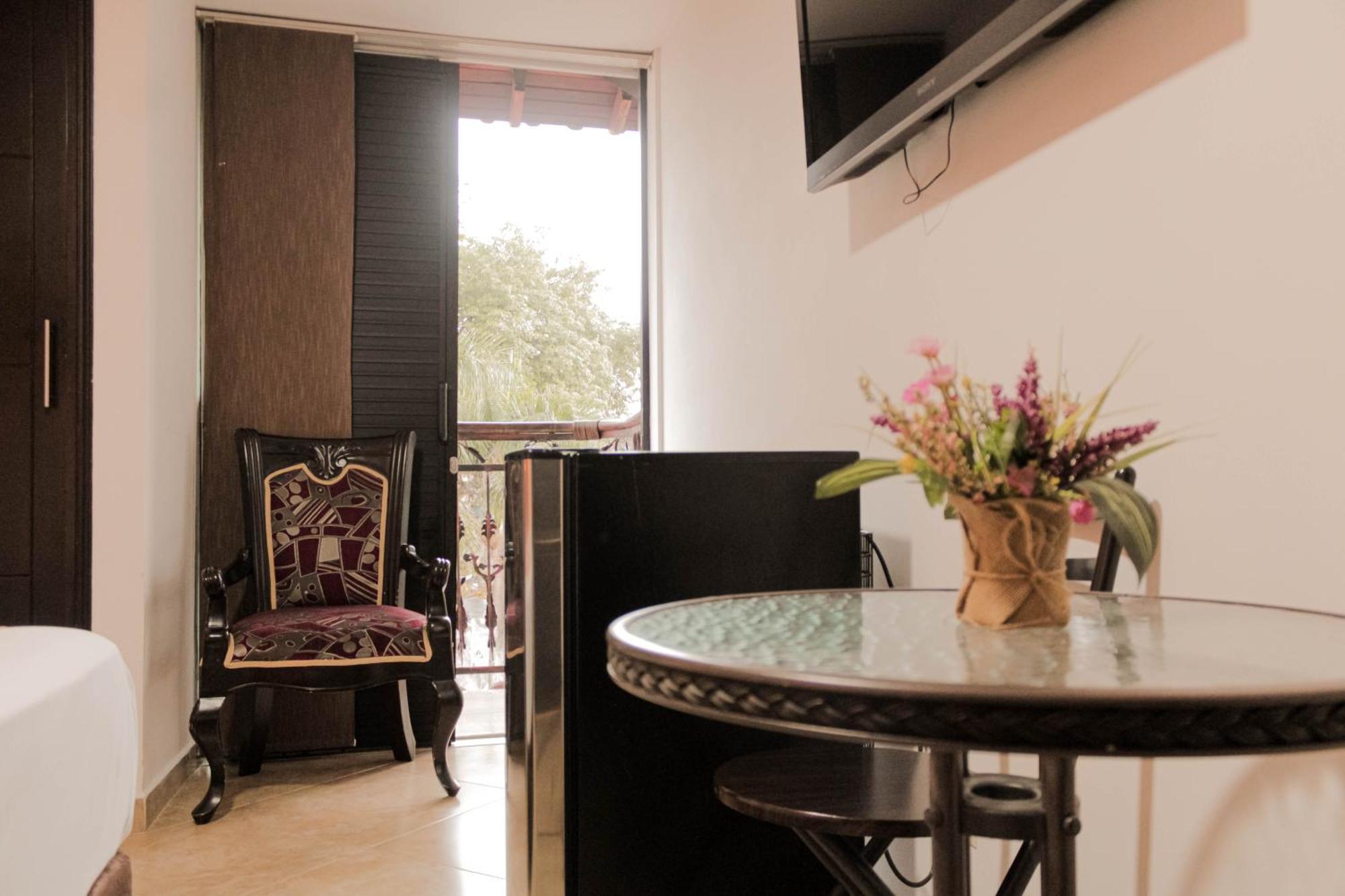 Caldas Hotel Plaza Garibaldi מראה חיצוני תמונה
